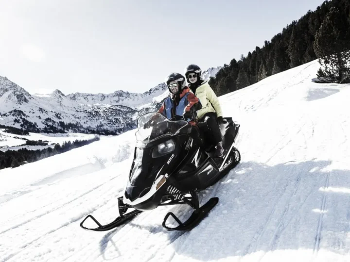 Alquiler de esquí y snowboard