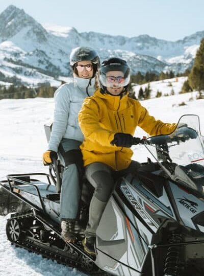 Motos de nieve en Grau Roig